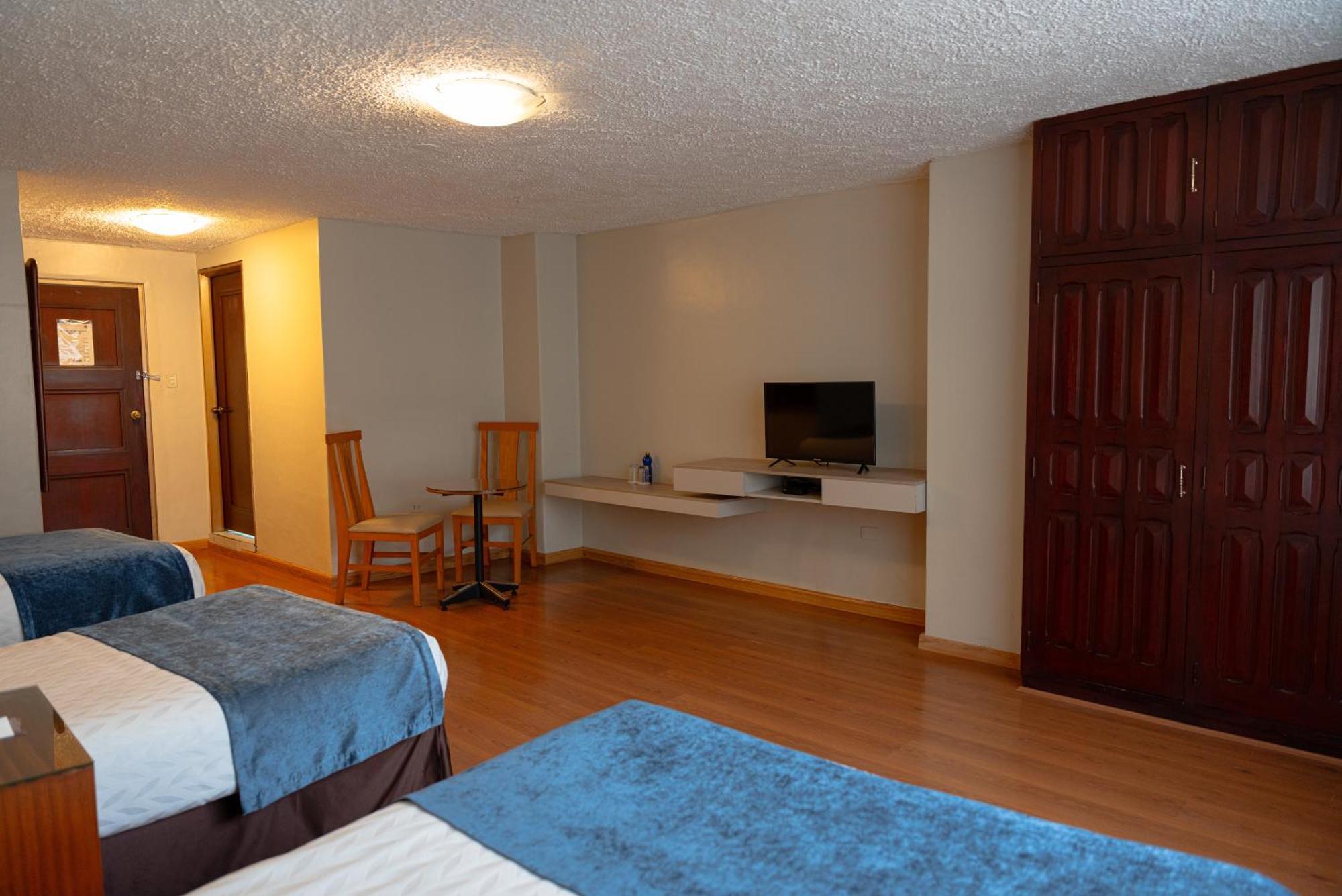 Hotel Santa Monica Куэнка Экстерьер фото