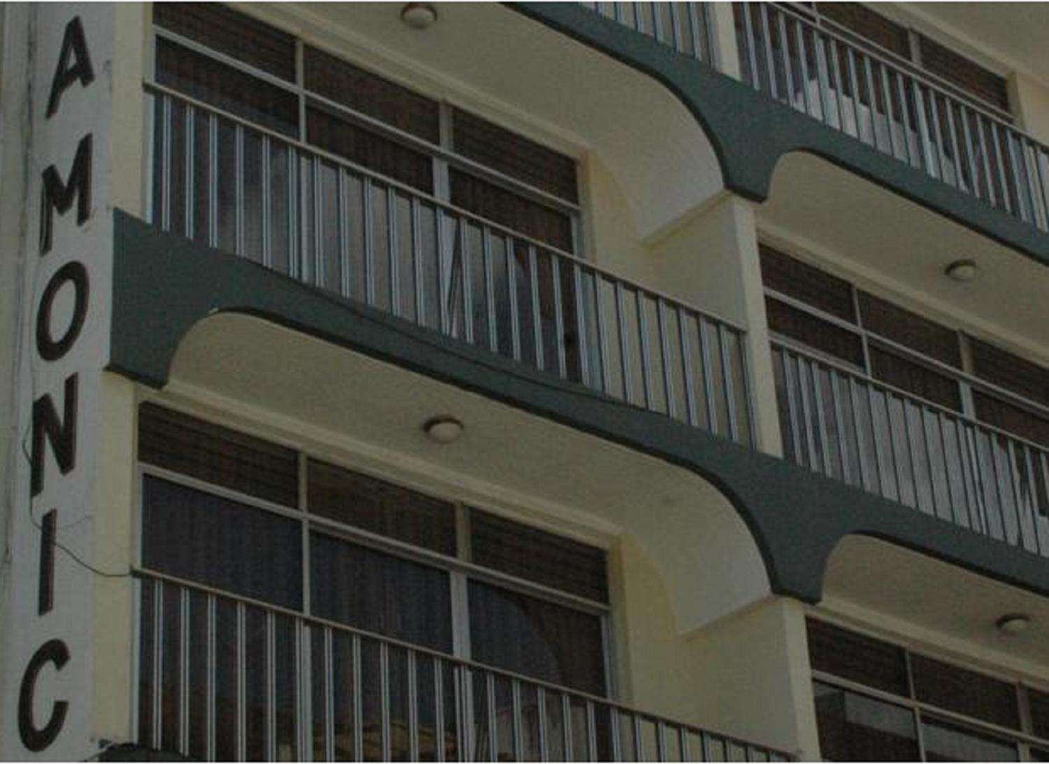 Hotel Santa Monica Куэнка Экстерьер фото