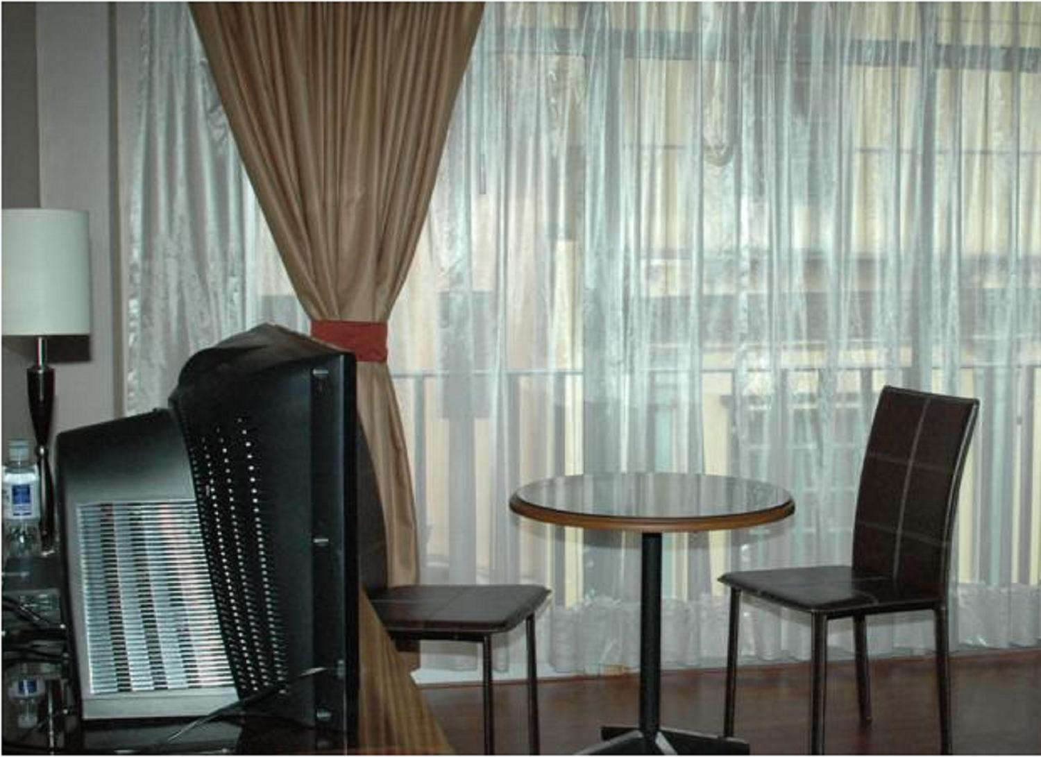 Hotel Santa Monica Куэнка Экстерьер фото